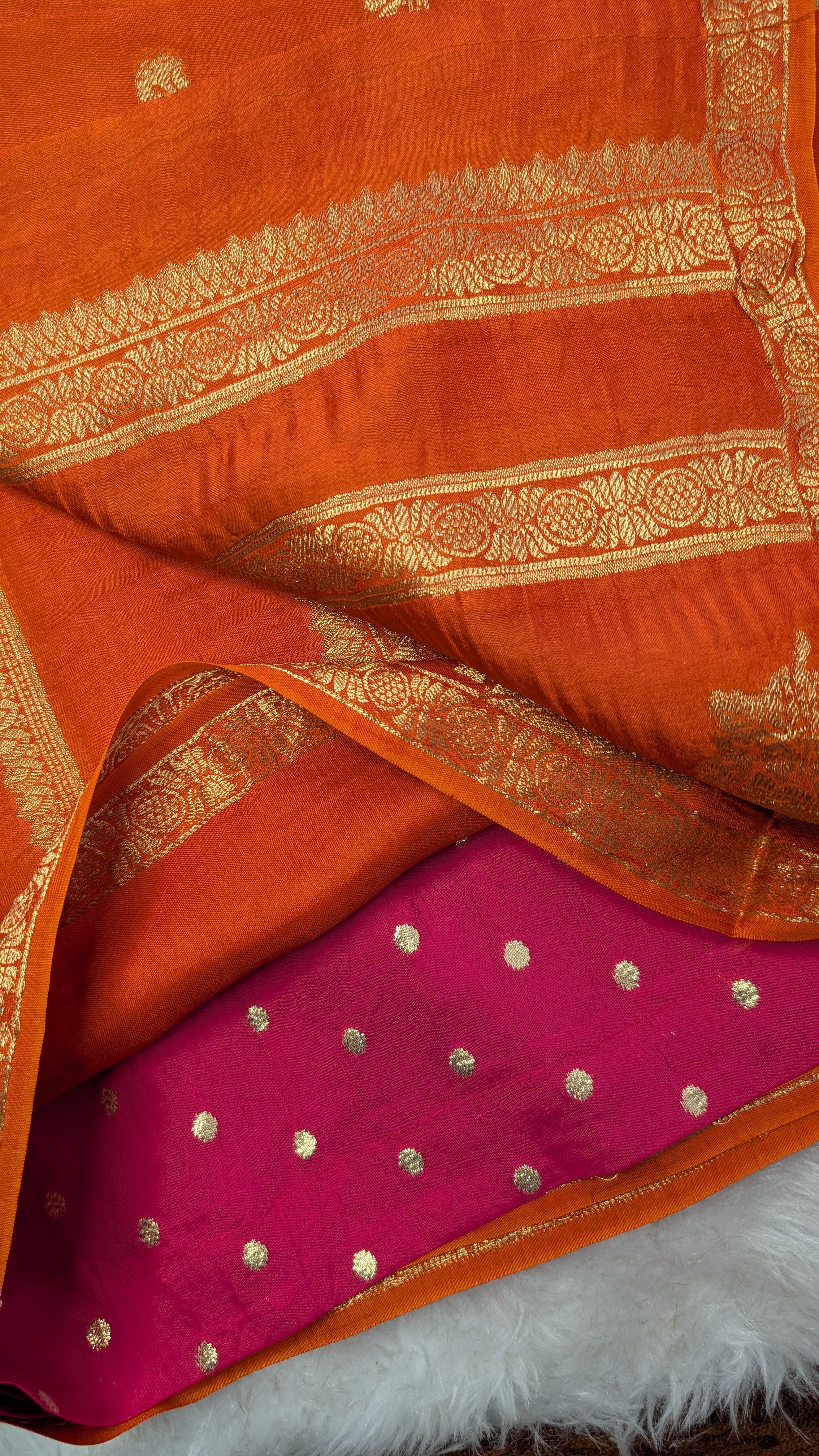 Small Butti Gap Border Orange