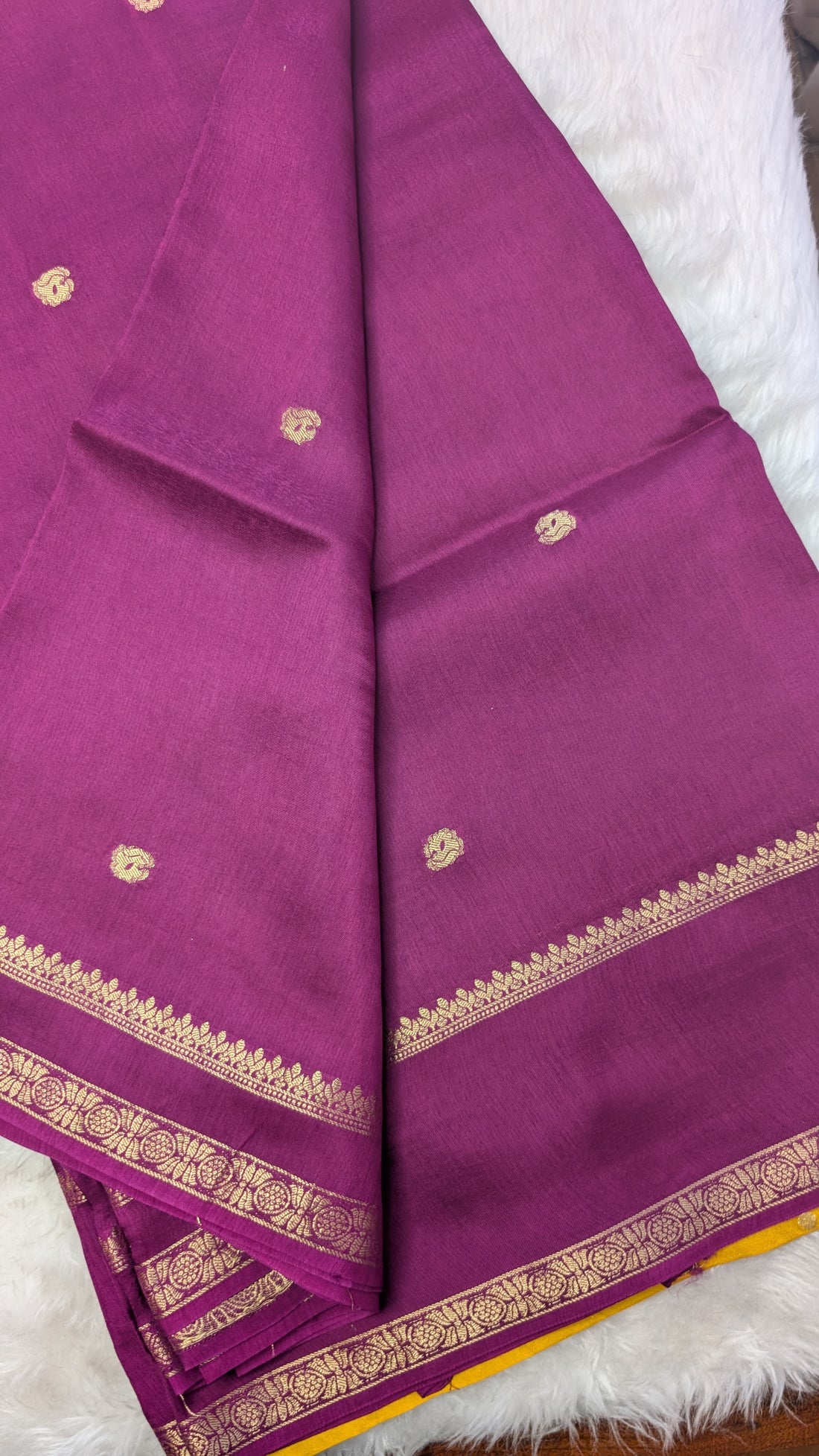 Viscose Silk with Gap Border (Light Purple)