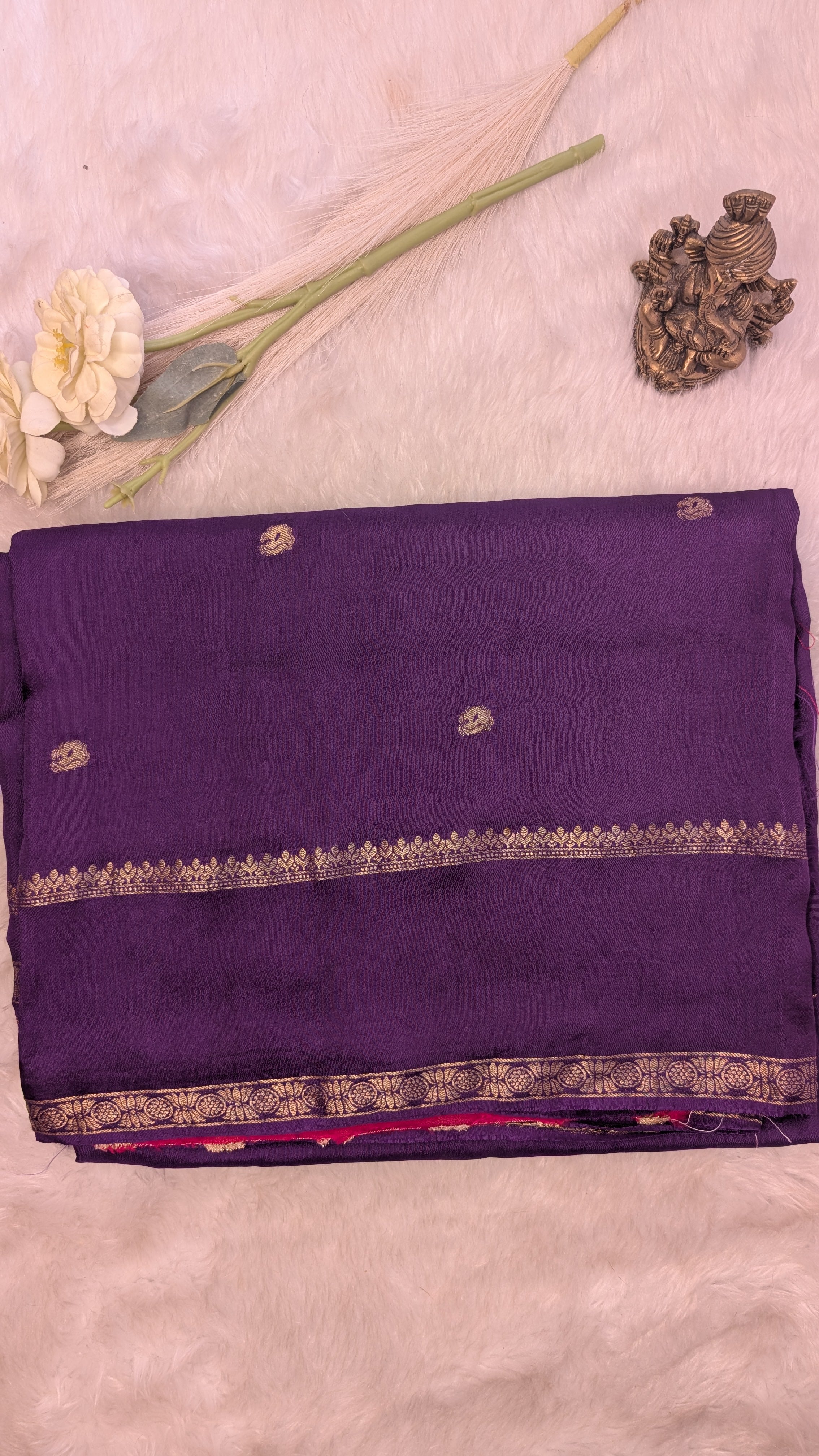 Small Butti Gap Border Purple