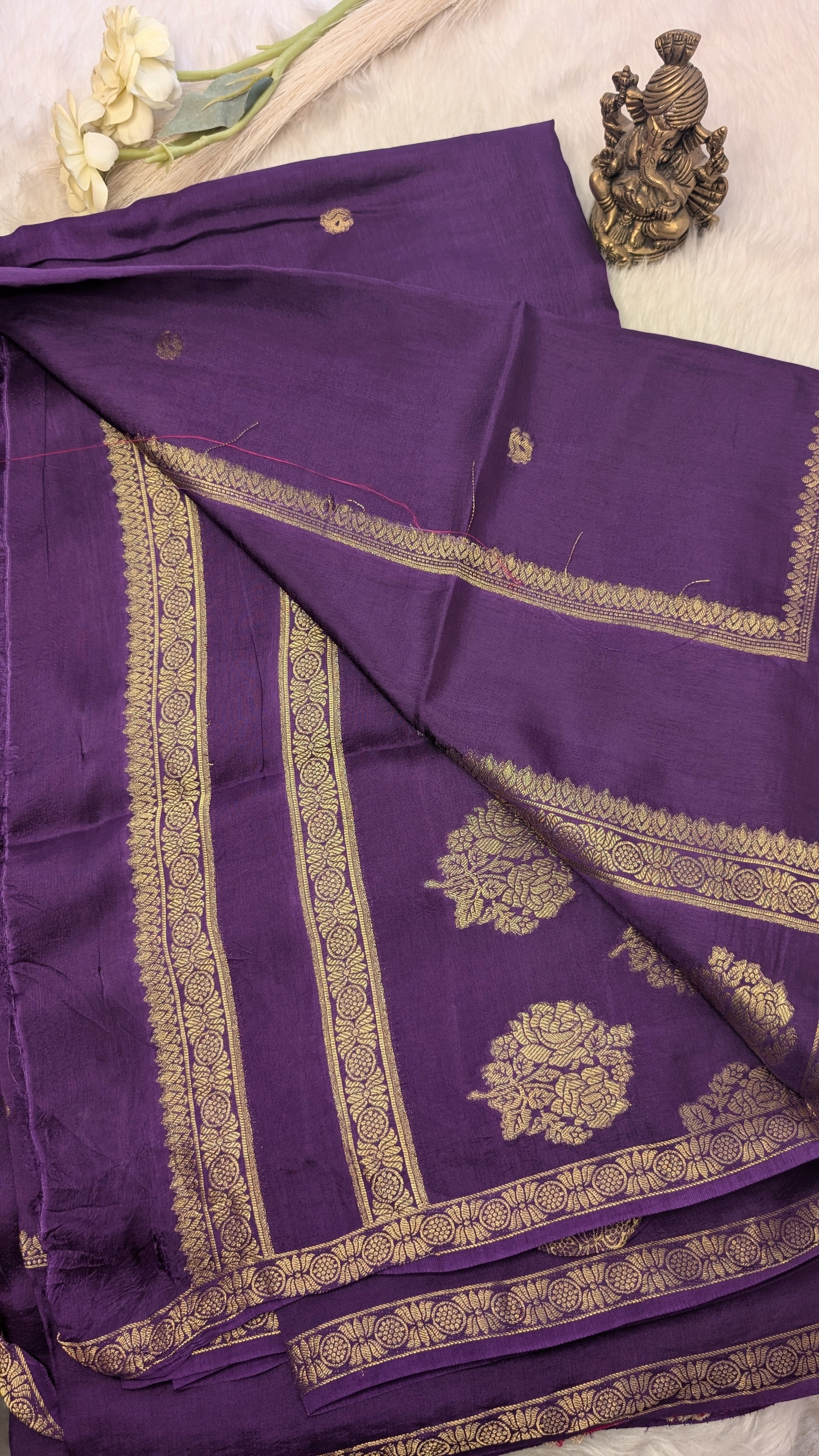 Small Butti Gap Border Purple