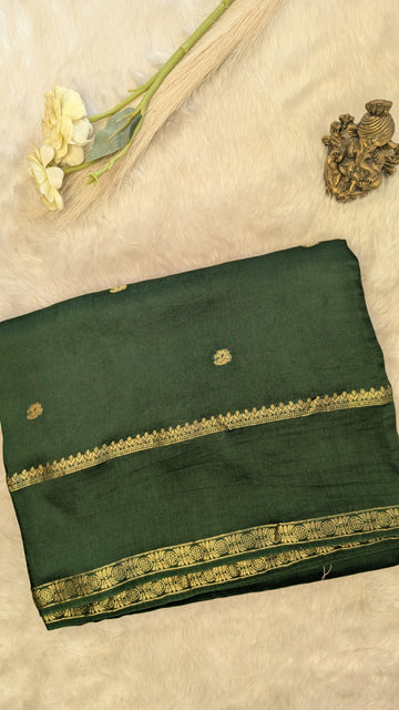 Small Butti Gap Border Green