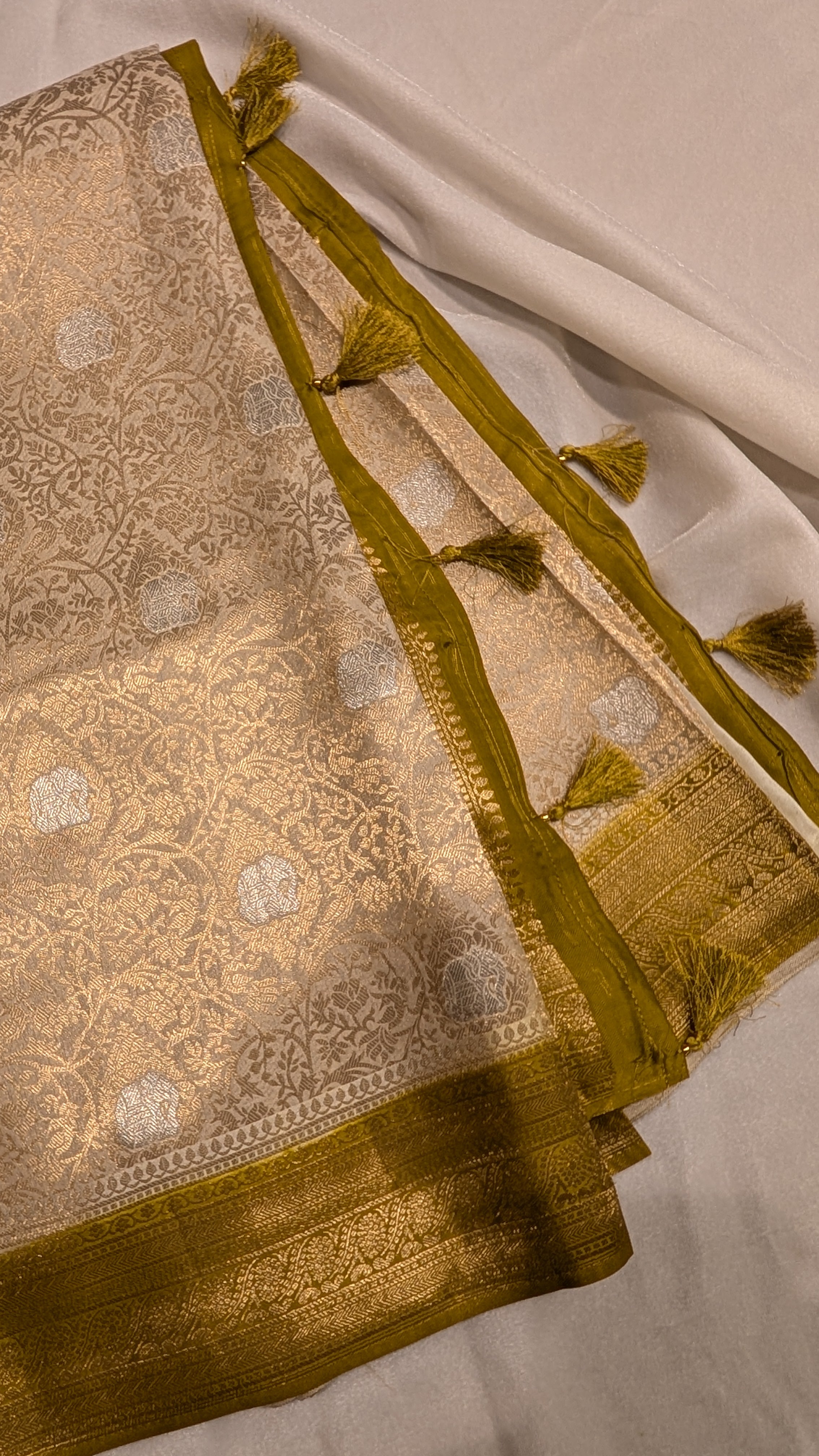 Banaras Jal- Ivory