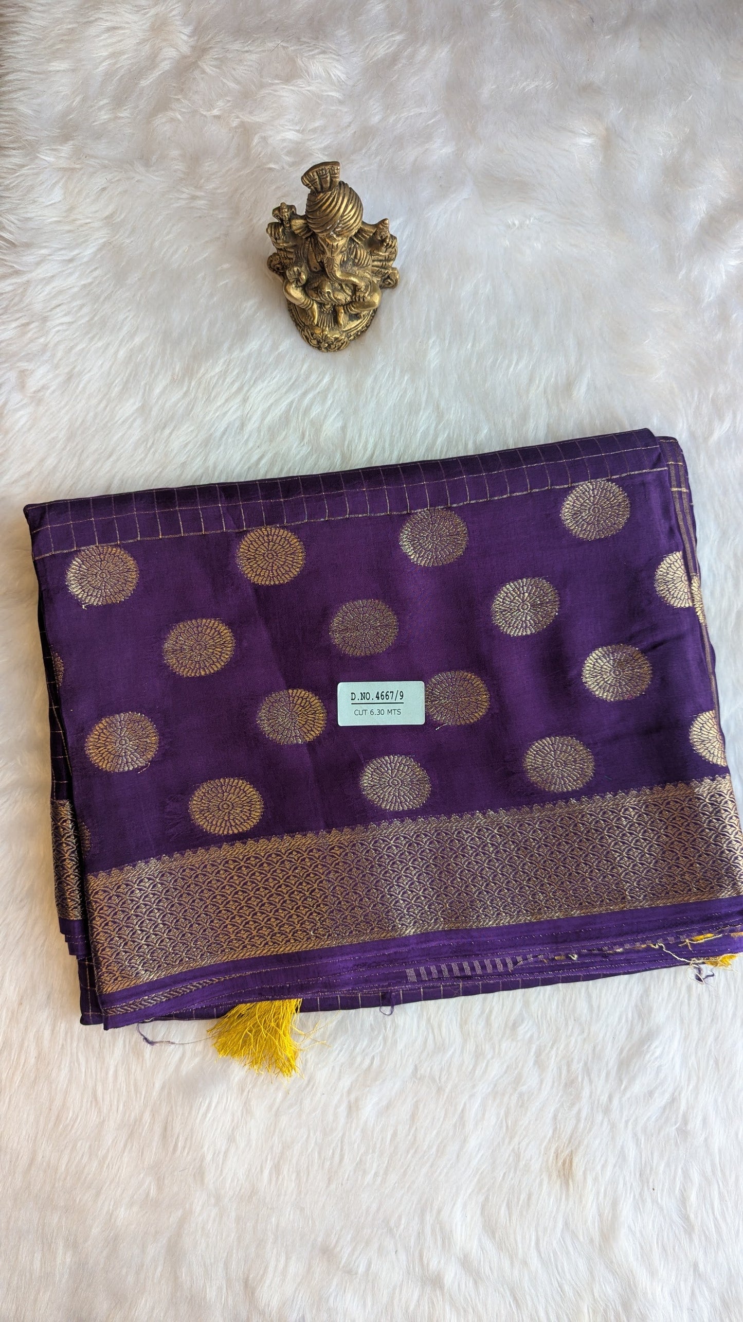 Purple Crepe Silk with Checks and Border Buttis